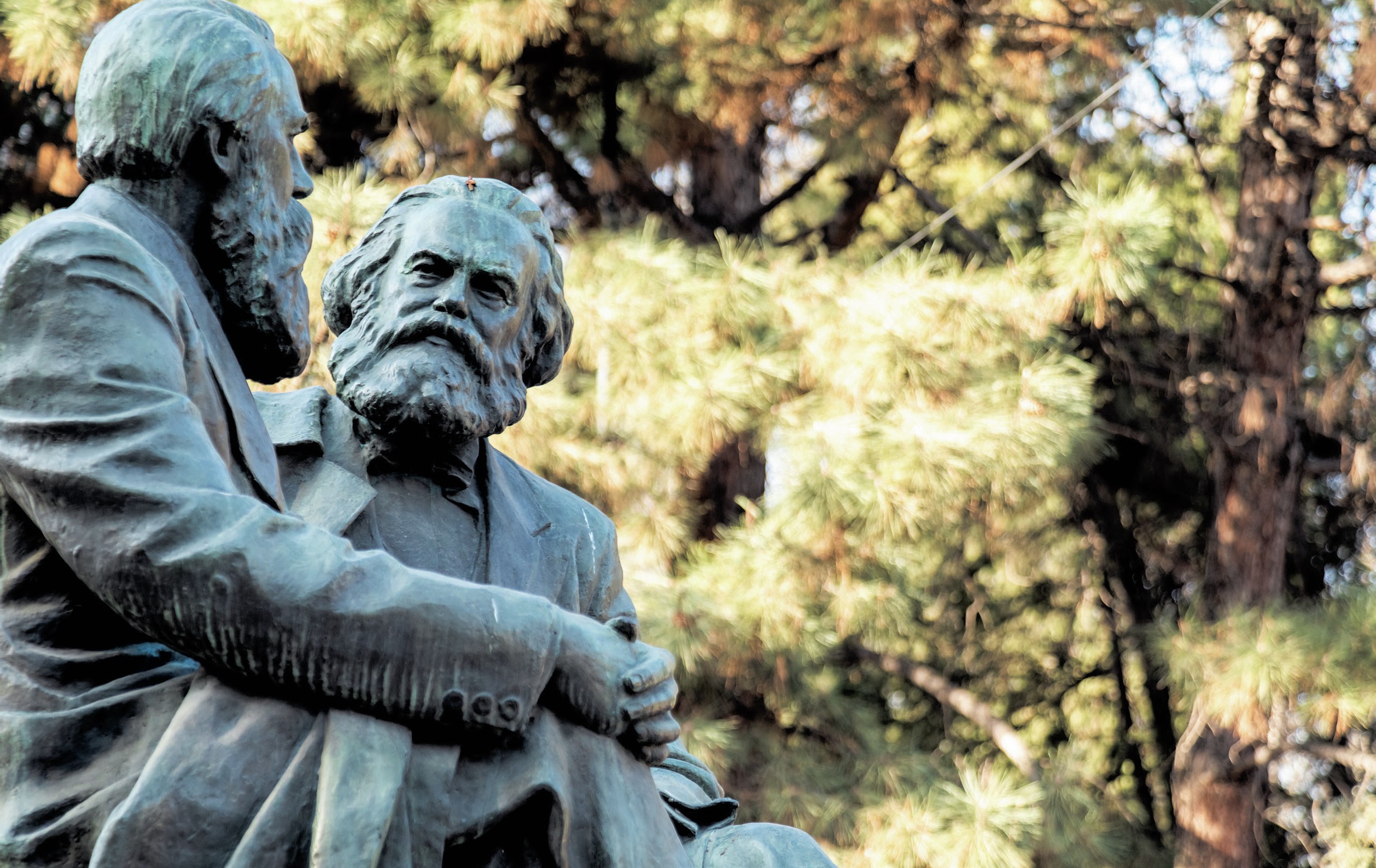 Statue with Marx and Engels in conversation.